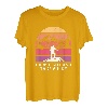 Packen Sie Licht ein und machen Sie eine Wandern, Camping, Wandern, Camper, Wandern T-Shirt