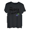 SmileteeBob Lustiges T-Shirt  Diese Krankenschwester liebt Camping  T-Shirt
