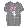 Einige Mädchen spielen mit Puppen, echte Mädchen gehen angeln! T-Shirt T-Shirt