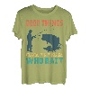 Gute Dinge kommen denen, die Funny Fisherman Fishing anlocken T-Shirt