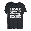 Leicht abgelenkt durch Kajak-Kajak für einen Kajak T-Shirt