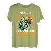 Unterschätze niemals ein Mädchen, das gerne angeln T-Shirt