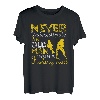 Herren Unterschätze niemals einen alten Mann mit einer Angelrute Dad Angler T-Shirt