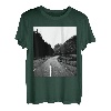 Straße durch Glen Nevis - Schottische Highlands T-Shirt