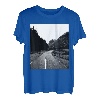 Straße durch Glen Nevis - Schottische Highlands T-Shirt