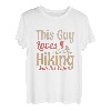 Dieser Typ liebt es, mit seiner Frau Mountain Hiker zu wandern T-Shirt