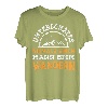 Unterschätze niemals einen Mann beim Wandern Bergsteigen T-Shirt