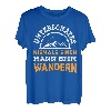 Unterschätze niemals einen Mann beim Wandern Bergsteigen T-Shirt