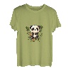 Niedlicher Kawaii-Panda, der auf Bambus-Trieben T-Shirt